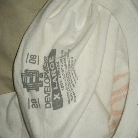 💯 2008 XL TSHIRT - Picture 3 of 5